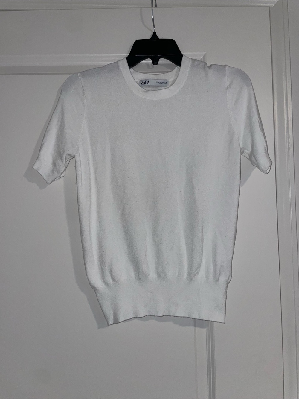 Zara White Short Sleeve Sweater Top